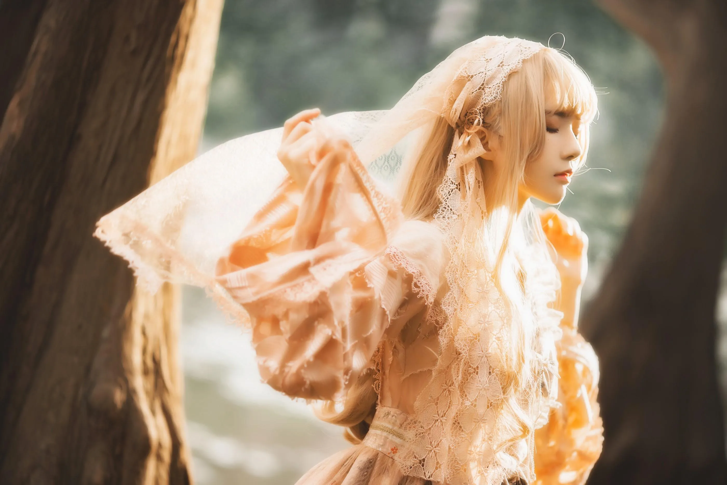 [艺图语] 2022.05.22 天照LOLITA 桜桃喵 [22P]插图1